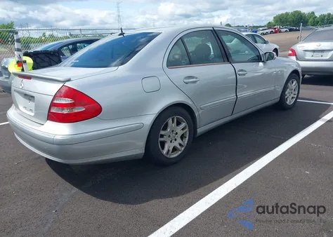 2003 Mercedes-Benz E 320 из США, поврежденный, VIN WDBUF65J13A245083